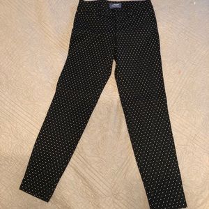 Old Navy Pixie Pants NWOT